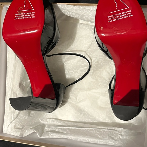 Christian Louboutin Black Heels with Red Soles - Picture 4 of 7